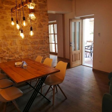 Apartments Dalmatian Stone House Turanj Zewnętrze zdjęcie